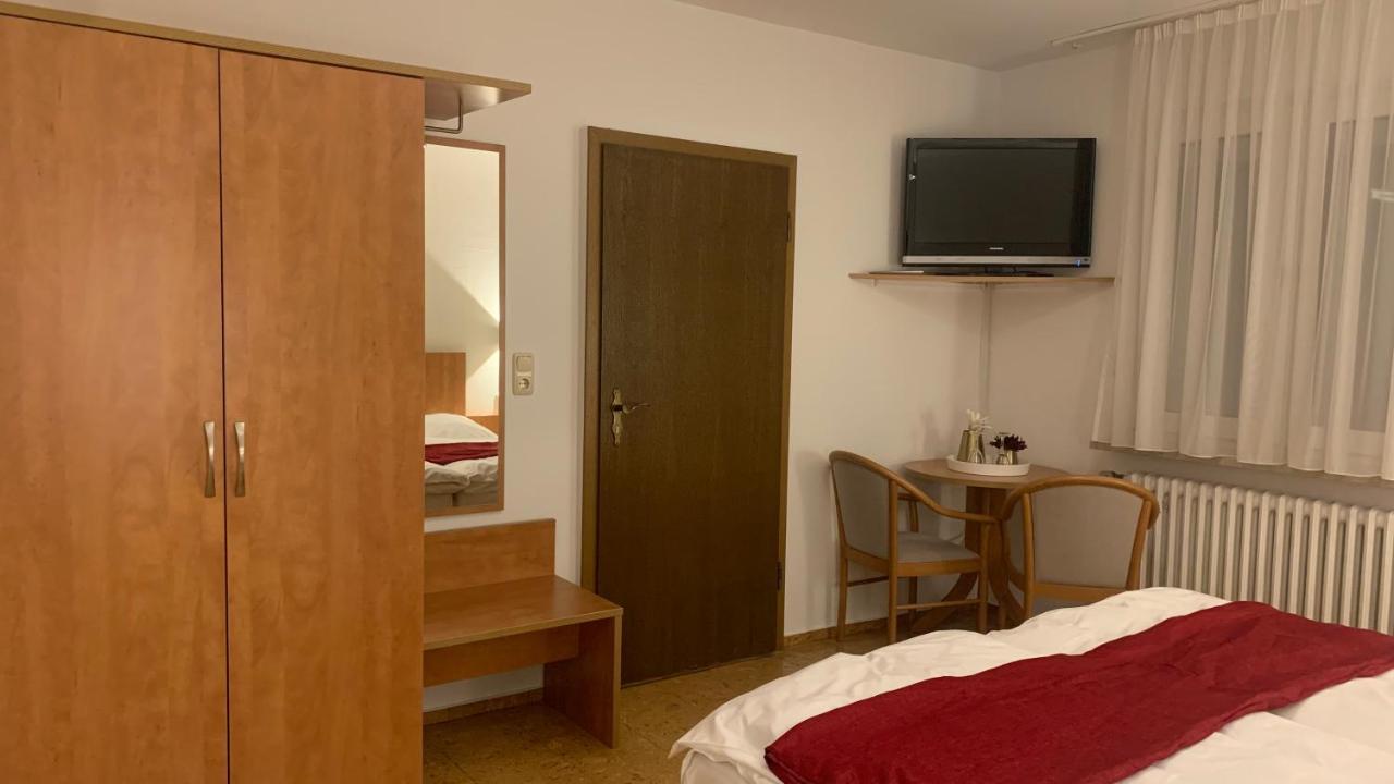 Hotel Gold'Ne Krone 奥彭海姆 外观 照片