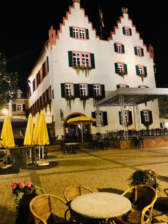 Hotel Gold'Ne Krone 奥彭海姆 外观 照片